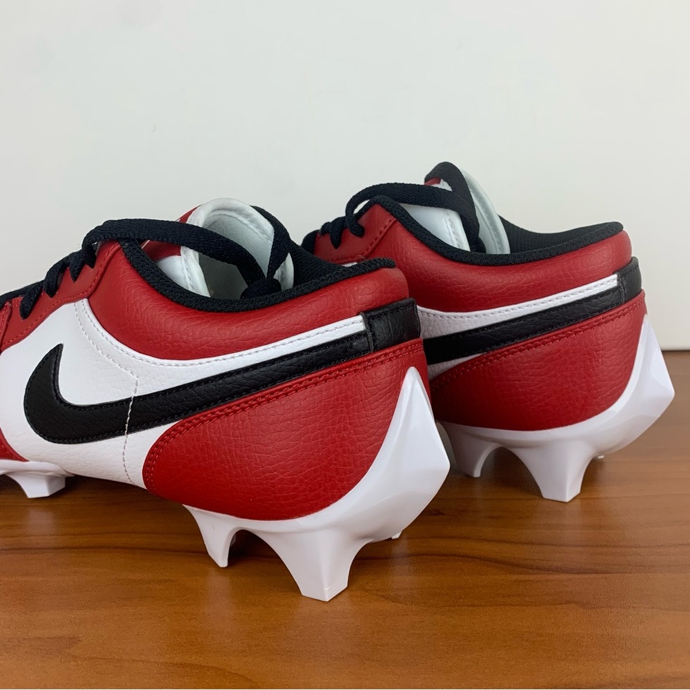 Nike Air Jordan 1 Low TD “Chicago” Football Cleats - Picture 11 of 12